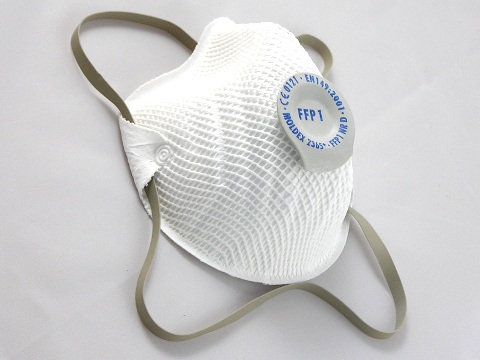 Moldex 2365 Mask with valve to keep your specs clear
