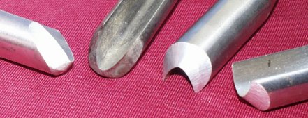showing pointed and straight across grinds on bowl gouges